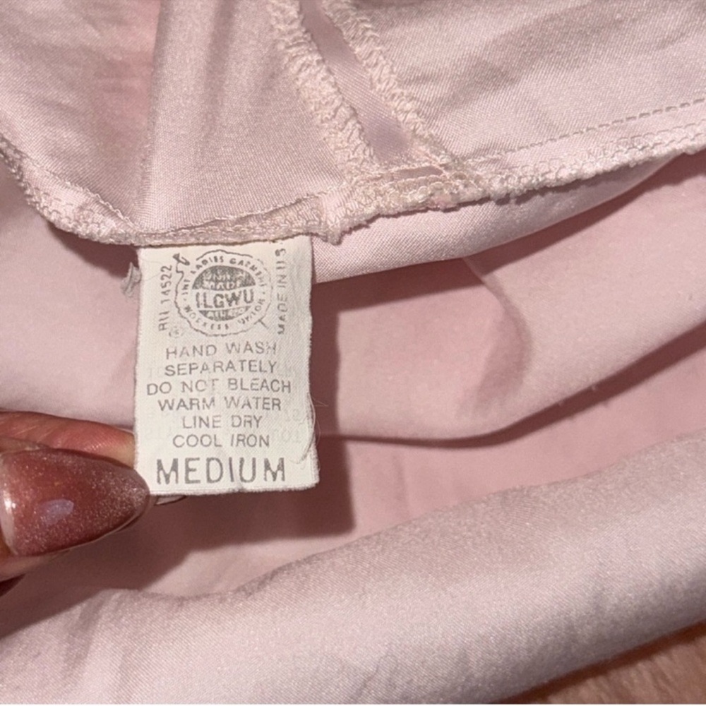 Vintage Christian Dior Soft Pink Lace Chemise Lingered
size M - Picture 10 of 17